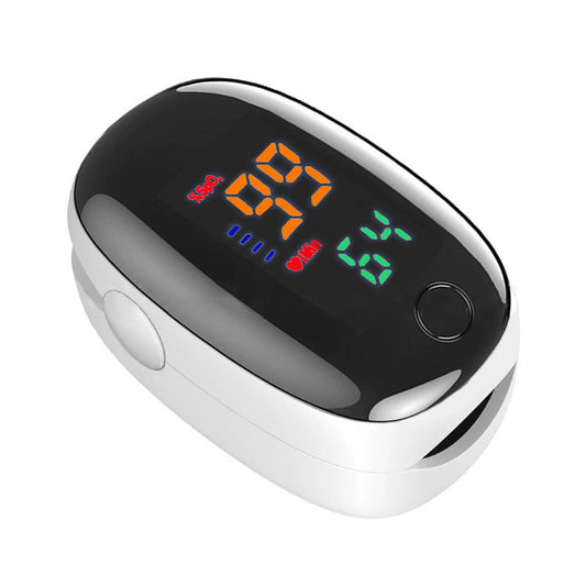 Reusable Lightweight Finger Pulse Oximeter for Outdoor Activities