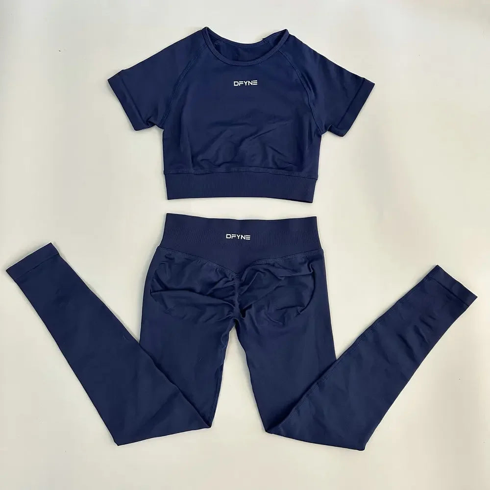 Women's Two-Piece Yoga Fitness Outfit Activewear Set